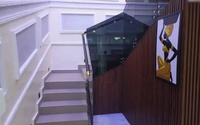517VIP Suites and Apartments Awka
