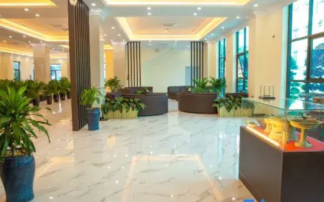 Phoenix Hotel 3