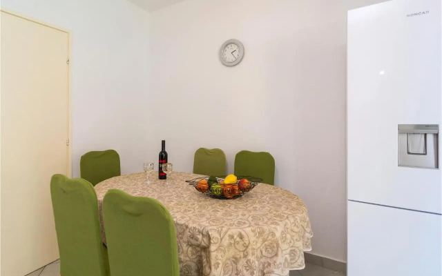Holiday home Zastrazisce 13