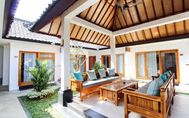 Villa Casablanca Surf Keramas