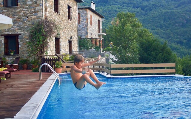 Miression Pelion House