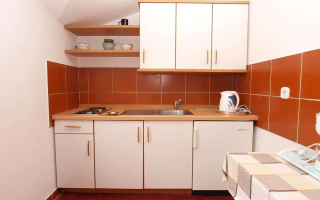 Apartment 297