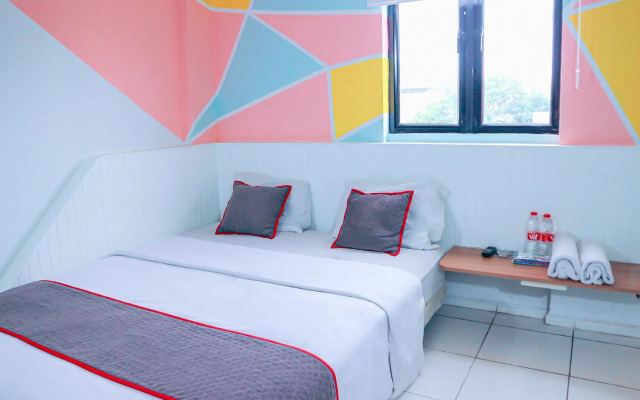 OYO 3728 Tunas Plaza Residence