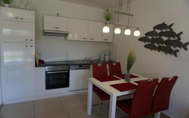 Ferienwohnungen Rügen Findling Breege