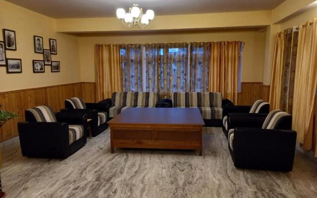 Mann Serchhu Farmhouse, Pelling