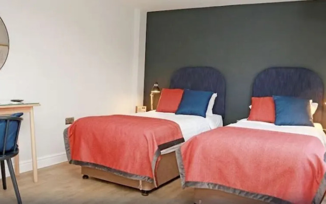 SK George Hotel