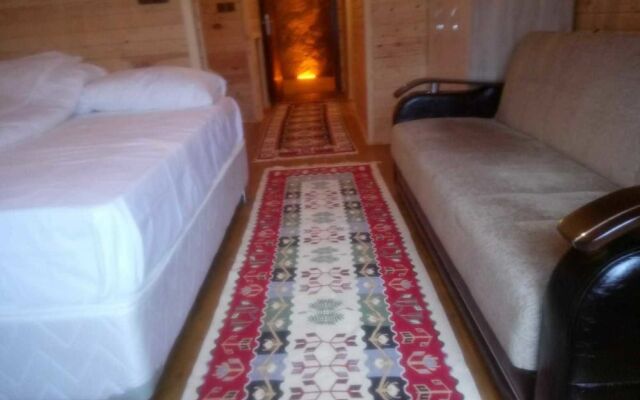 Hamsikoy Tas Otel