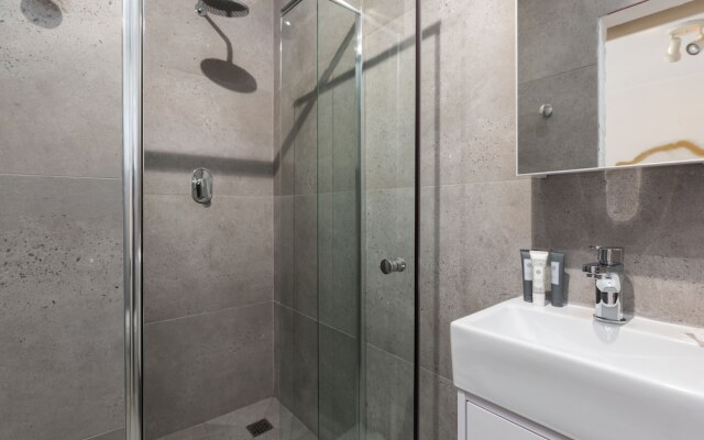 Harbour Terrace Apartments by CTHA