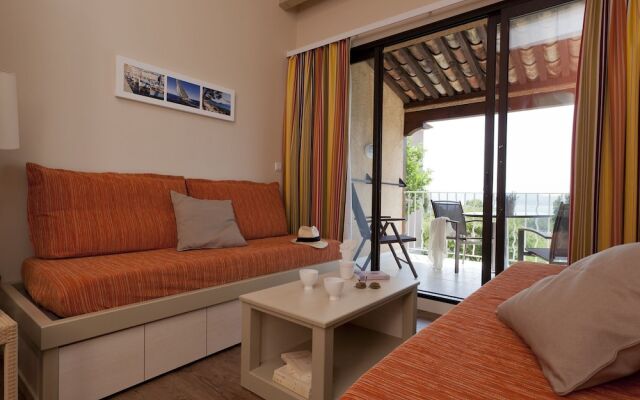Provençal Apartment Near the Beautiful bay of Saint-tropez