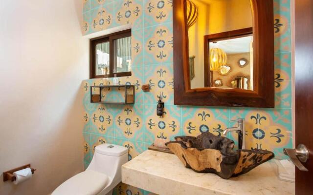 Private Villa in Aldea Zama
