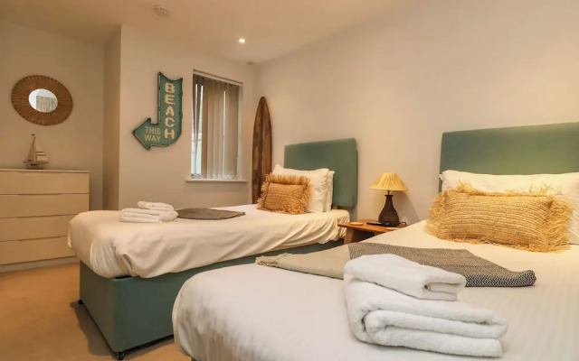 Apartment 3 Fistral Beach