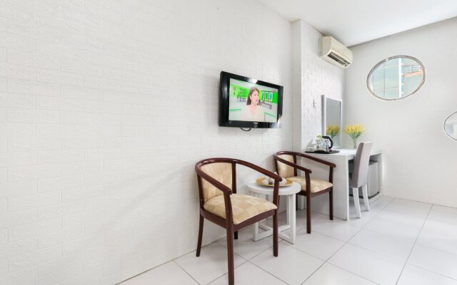 Centana Saigon Hotel