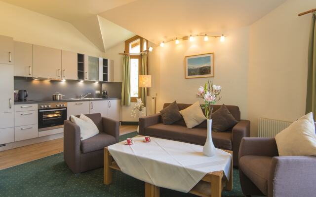 Hotel Das Gastein - including Alpentherme entrance all year and including "Gasteiner Bergbahnen" during summer season