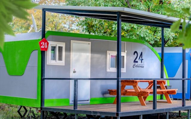 Gapyeong Saeyeon Caravan - Glamping