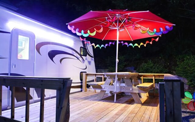 Hongcheon Spring Caravan Pension