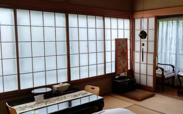 Hakone Miyagino House