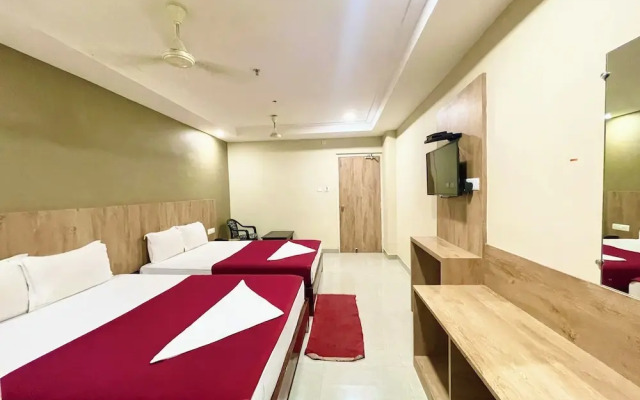 Hotel Janaki Pride - near Temple
