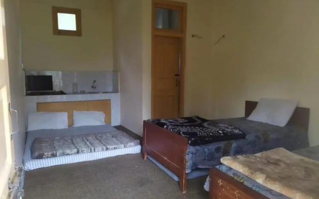 Bercha Guest House Dorkhan Hunza