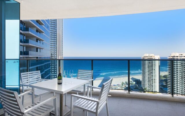 H Residences 2 Bedroom Ocean View in Surfers Paradise