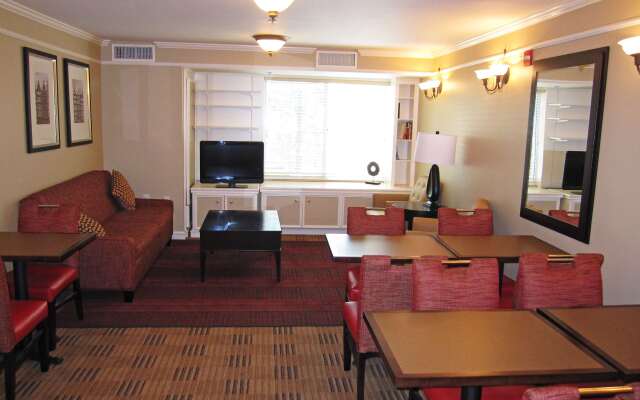 Extended Stay America Suites San Francisco San Carlos