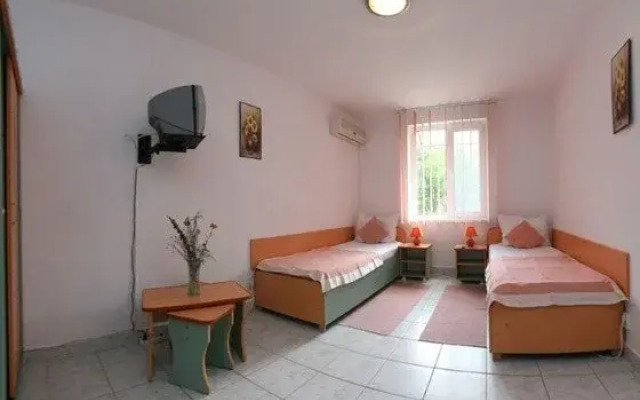 HOSTEL ATLANTIC cm