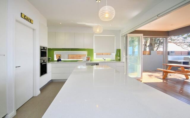 Ebb and Flow @ Corlette