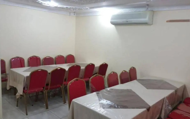 Fernas Al Hijra Hotel