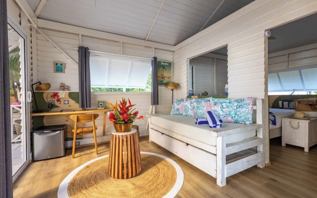 Opoa Beach Hotel
