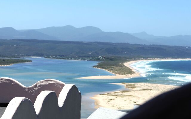 Grand Africa Rooms and Rendezvous