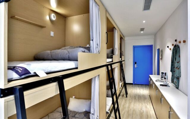 Hangzhou Infinity Youth Hostel
