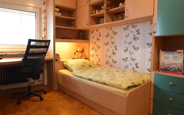 Holiday Flat in Wuppertal With its own Pool