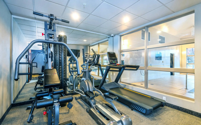 Quality Inn and Suites Petawawa