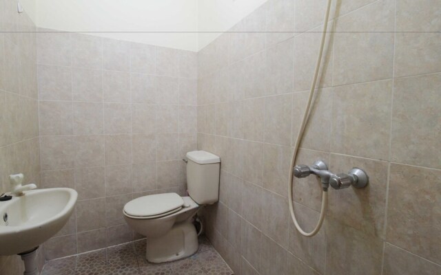 RedDoorz near Ciputra World Kuningan 3