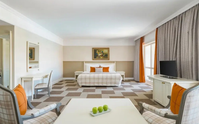 WOW Hotels