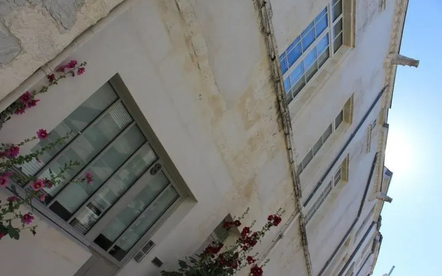 Une Maison En Ville