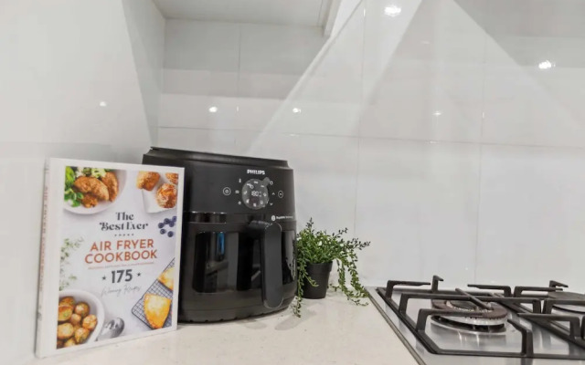 Trinity Oasis Spa BBQ Family Retreat