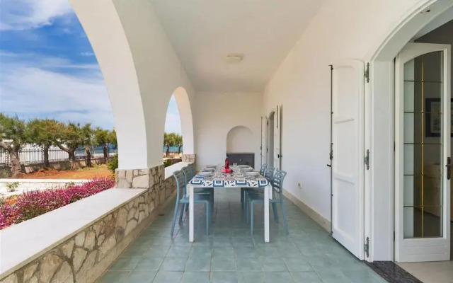 2148 Villa Giusy in Mancaversa