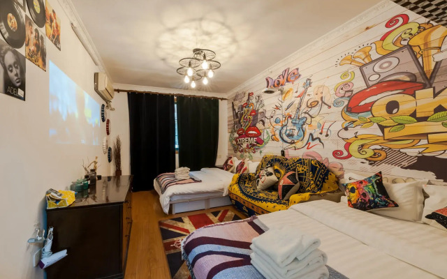 Qiyu Homestay - West Nanjing Road Branch