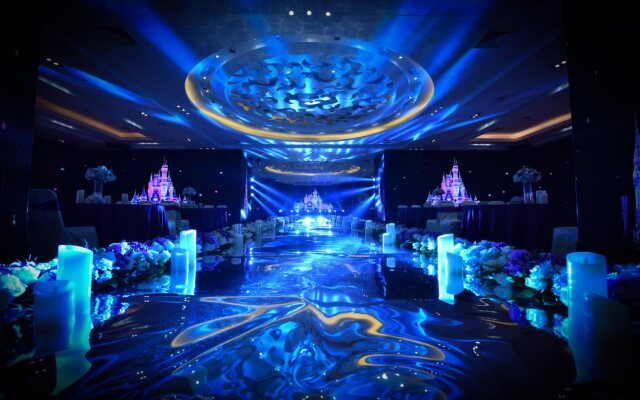 Greenland Jiulong Hotel