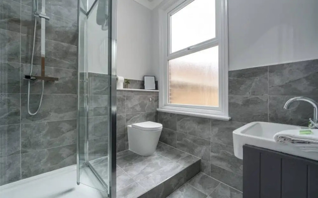 Host Apartments Seel St Townhouse Apt II
