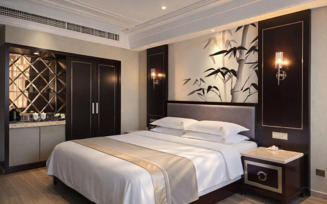 Falaide International Hotel