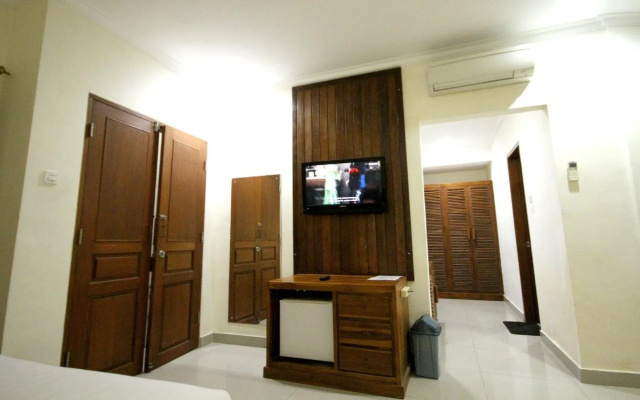 Swastika Guest House