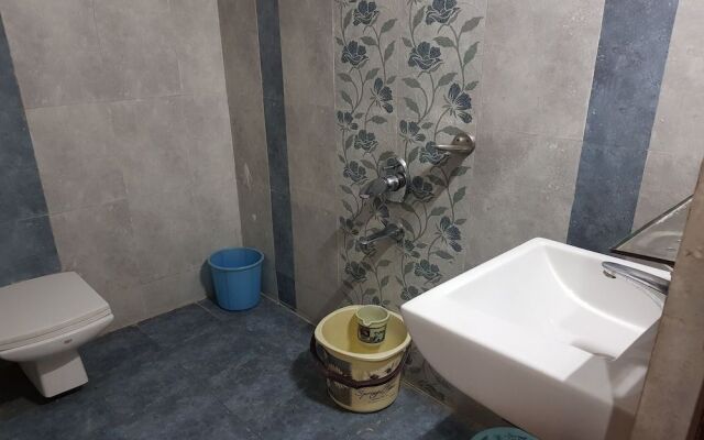 OYO 23649 Hotel Anand