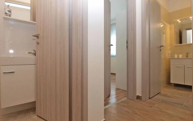 Apartment 1670