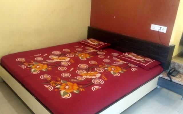 Hotel Om Sai Chattra Icon Residency