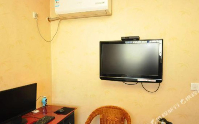 Zhongyi Hostel