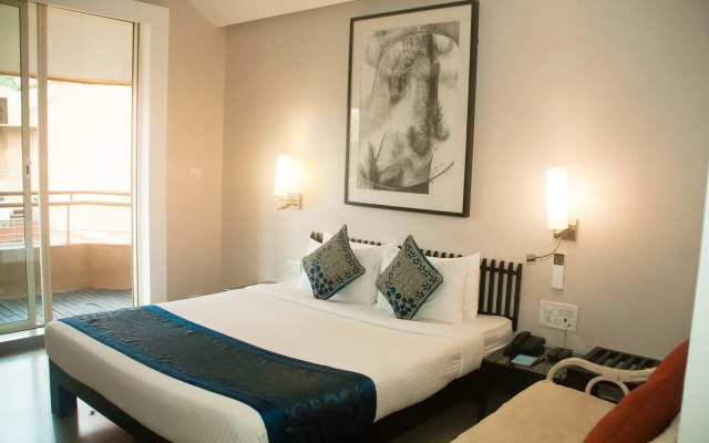 Whispering Palms Beach Resort
