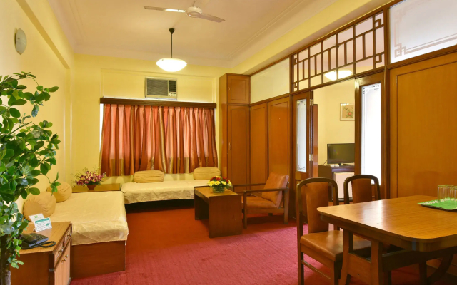 Sea Green South Hotel