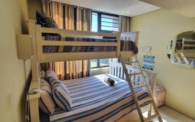 Accommodation Front - Tastefully Furnished 6 Sleeper with Ocean Views