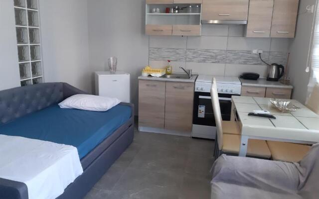 Soula's Sunshine Blue Apartment